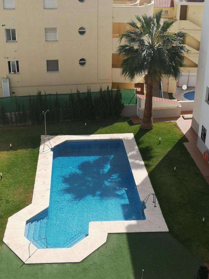 Apartamento Las Brisas Фуэнхирола Экстерьер фото