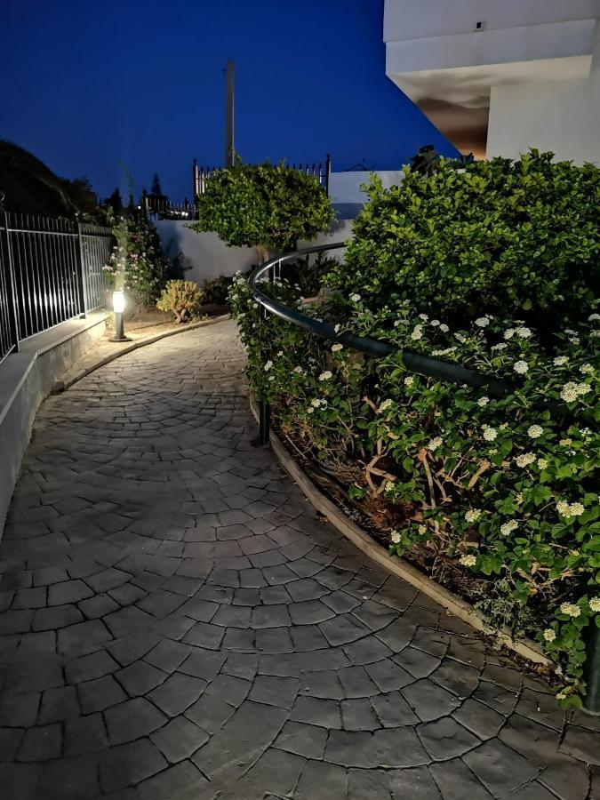 Apartamento Las Brisas Фуэнхирола Экстерьер фото