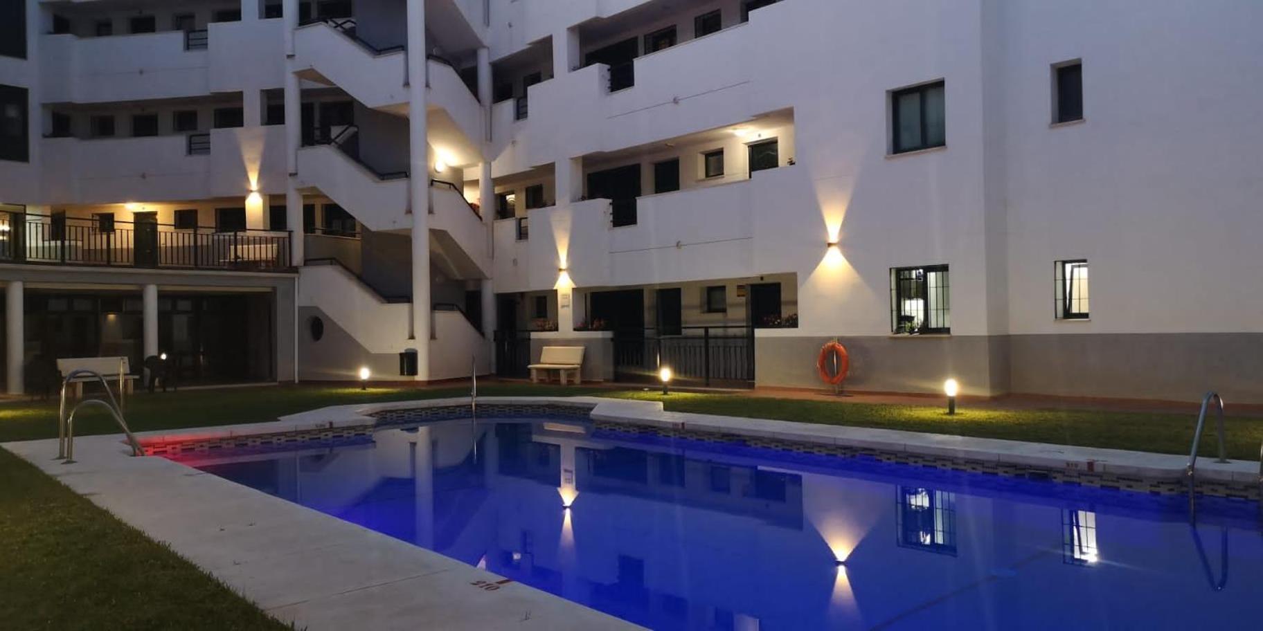 Apartamento Las Brisas Фуэнхирола Экстерьер фото